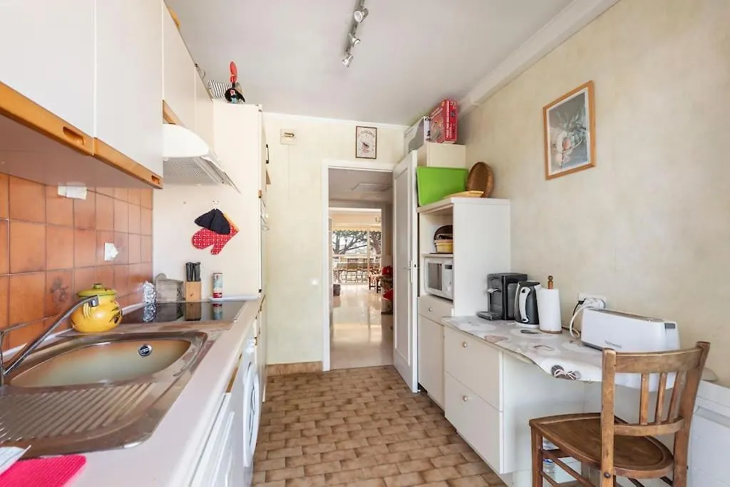 Appartement Vue Piscine, Proche Mer Vallauris