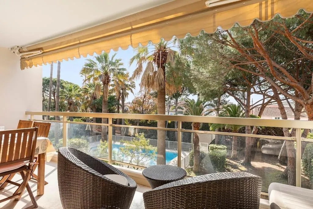 Appartement Vue Piscine, Proche Mer location